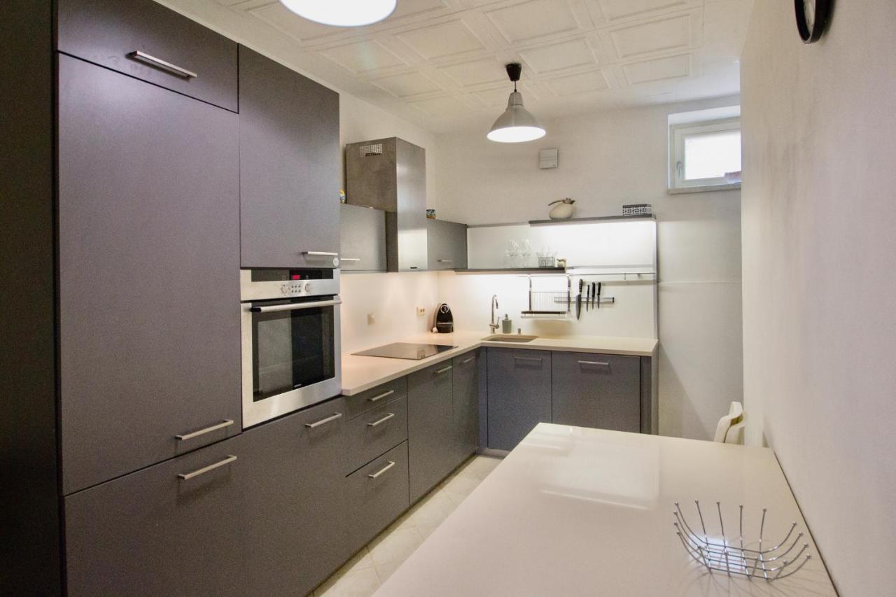 Apartman U Berounky Beroun  Luaran gambar
